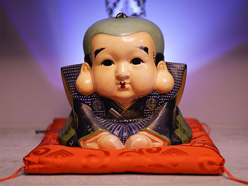 ��������p�̍��z�c